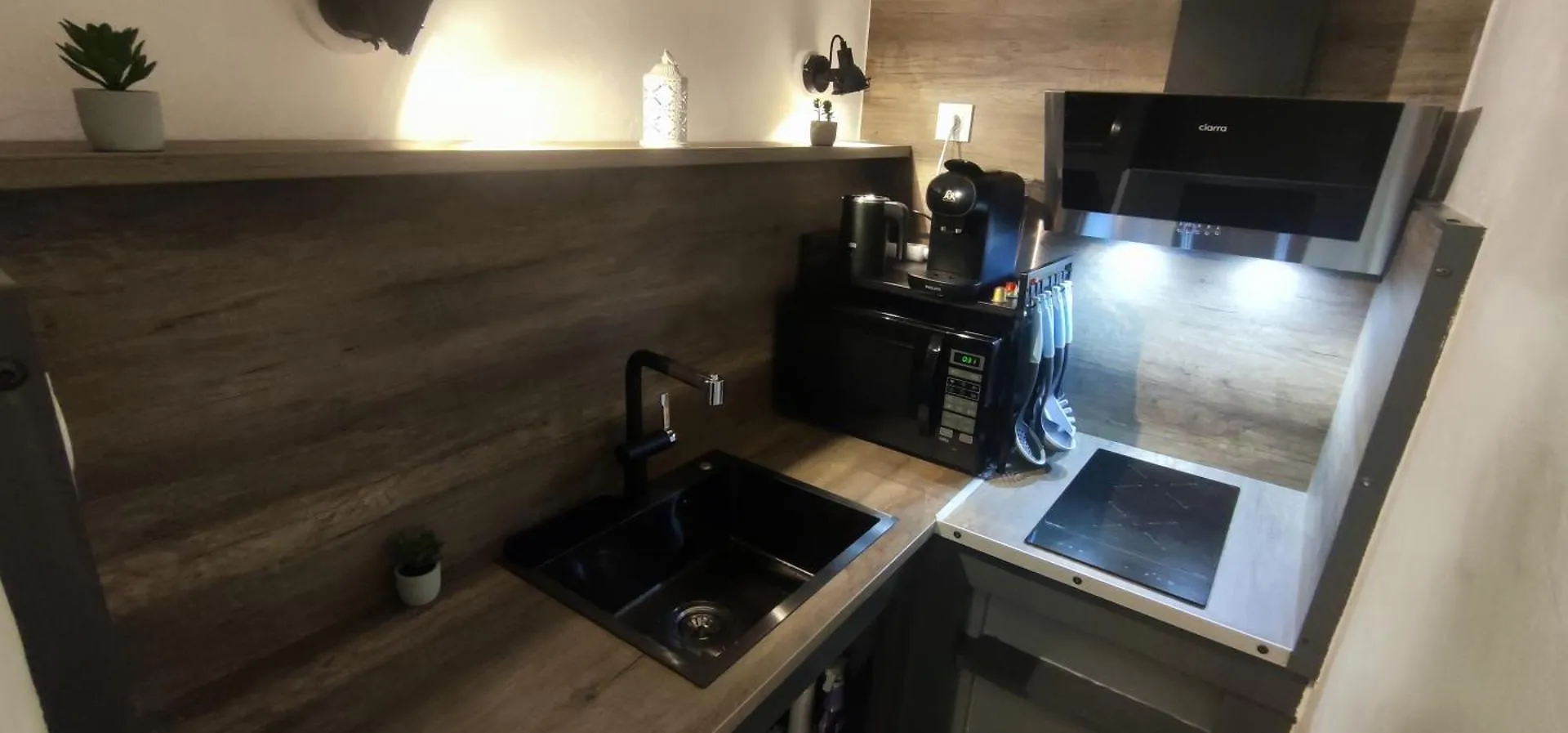 Studio 24M2 Cosy, 5Min Centre, 15Min Gare, Lit Queen Size Netflix Et Wifi, Parking, Boite A Cles Pour Arrivee Tardive - Gites La Tarine Albertville Apartment